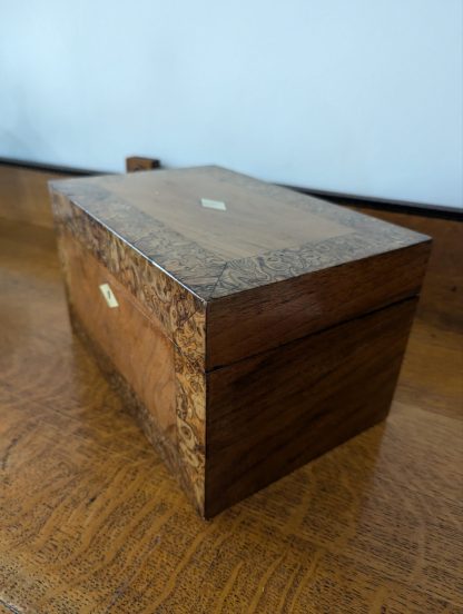 Burr Walnut Lidded Box - Image 3
