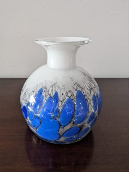 Opaque Glass Vase - Image 2