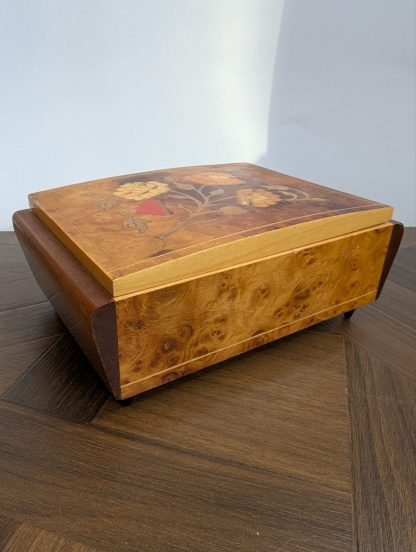 Italian Sorrento Music Box - Image 3