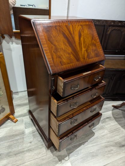 Writing Bureau - Image 4
