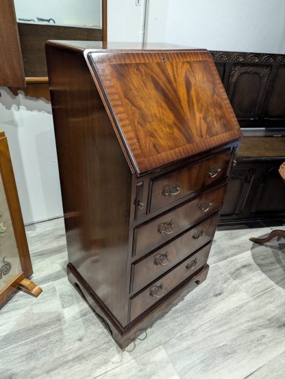 Writing Bureau - Image 3