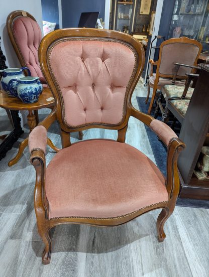 Button Back Armchair - Image 4