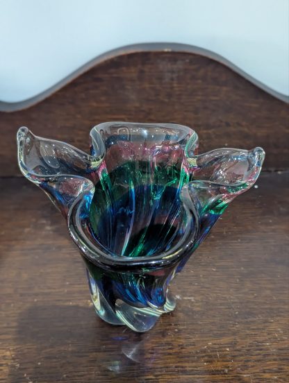 Iwatsu Hineri Glass Art Vase - Image 4