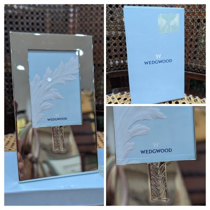 Wedgwood "Laurel" Frame