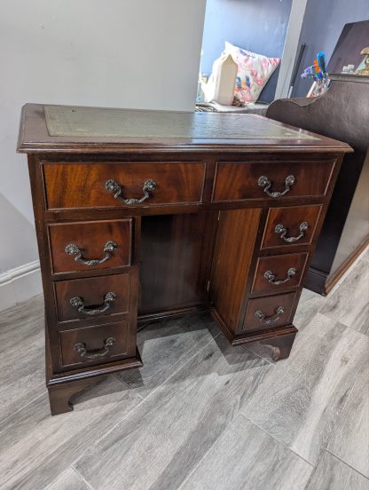 Mahogany Kneehole Desk - Image 2