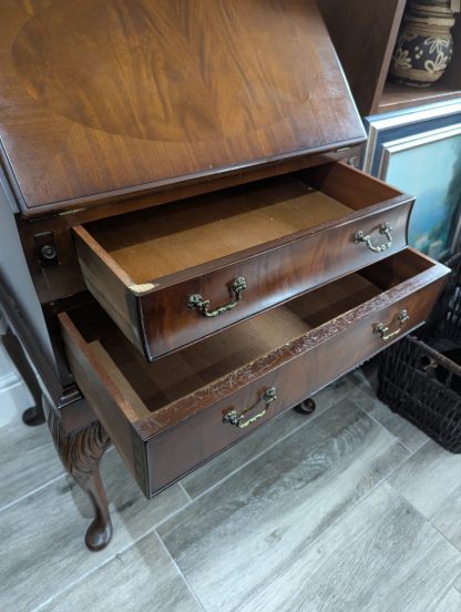 Writing Bureau - Image 4