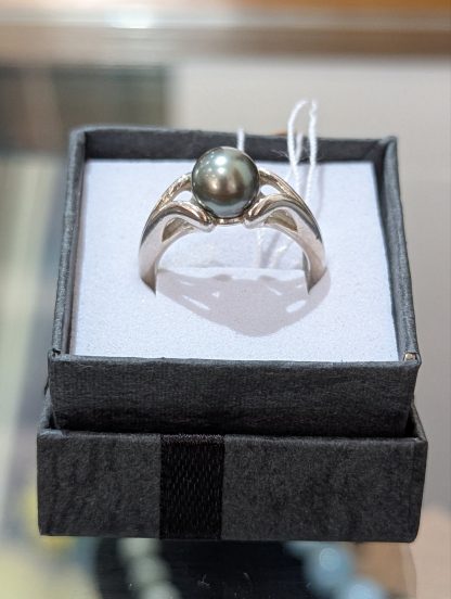 Sterling Silver Black Pearl Ring - Image 2