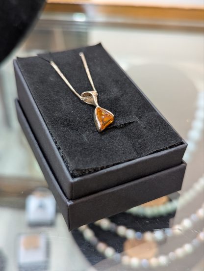 Sterling Silver Amber Pendant and Chain - Image 2