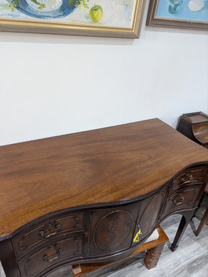Mahogany Serpentine Sideboard - Image 7